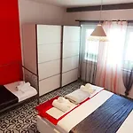 Apartamento Veronika 1 *