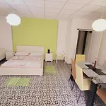Veronika 1 Apartamento Makarska